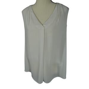 White House Black Market Sleeveless  V-Neckline Ivory Blouse Size 6 Business